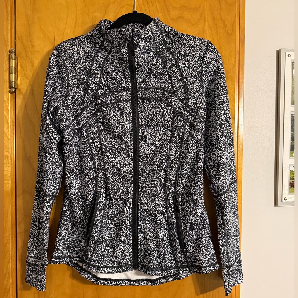 Lululemon Athletica Black and White Ski Jacket